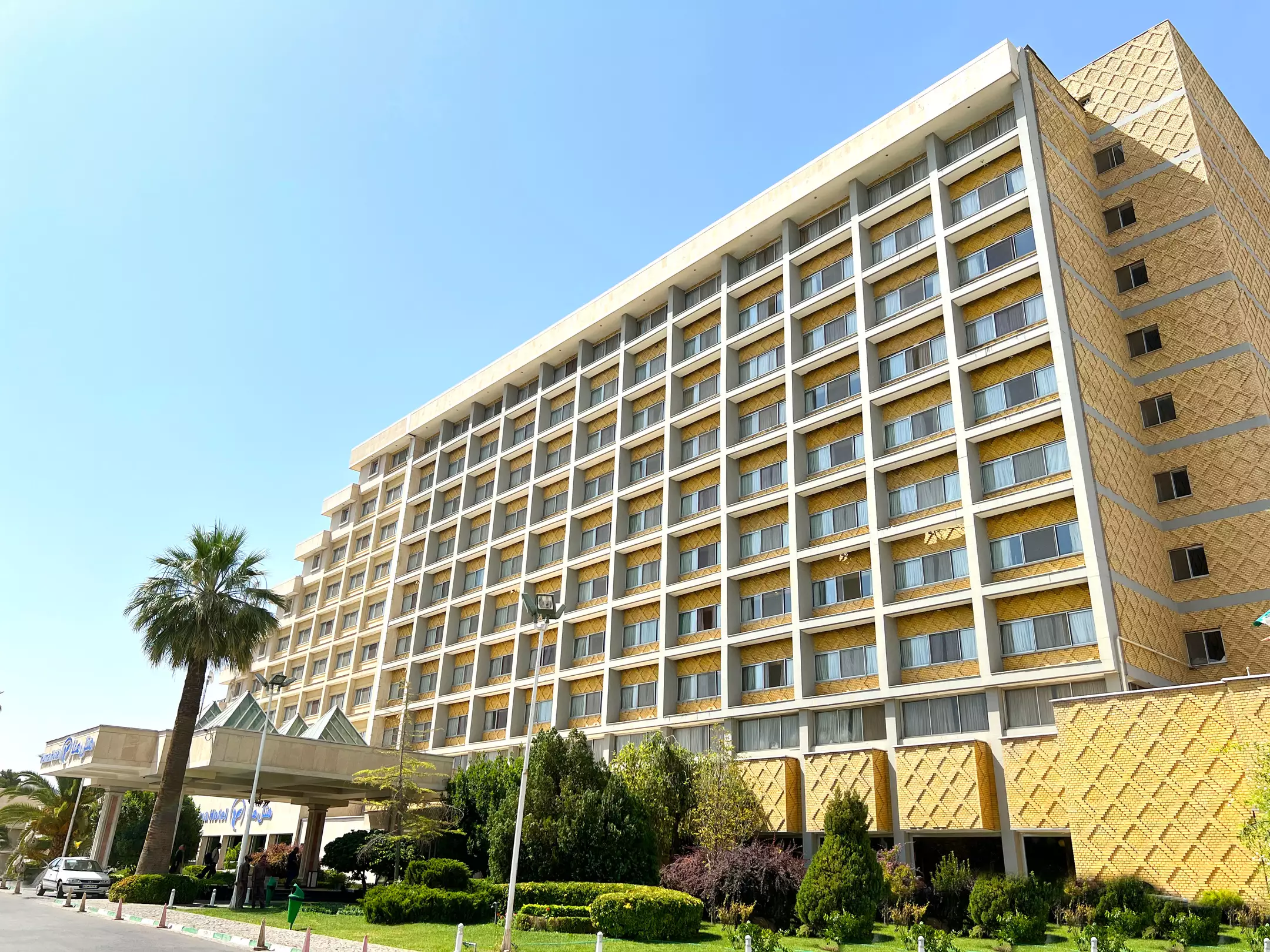 Alibaba https://cdn.alibaba.ir/ostorage/hotel-accommodation-images/687f78d0ac13a7ed0d855b2b_نما  (1).webp